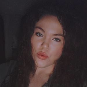 Meet your Posher, Bella